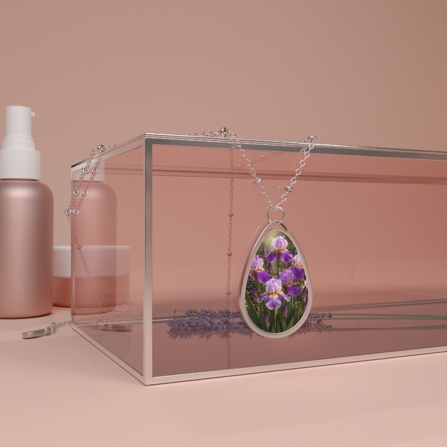 Iris Oval Necklace